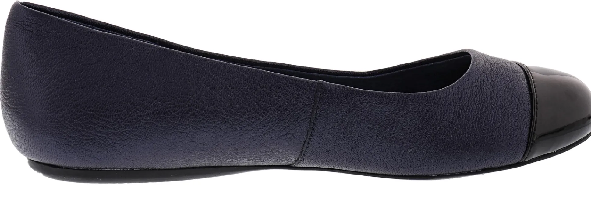 Softwalk Women's Napa Narrow Width Slip On Ballerina Flats