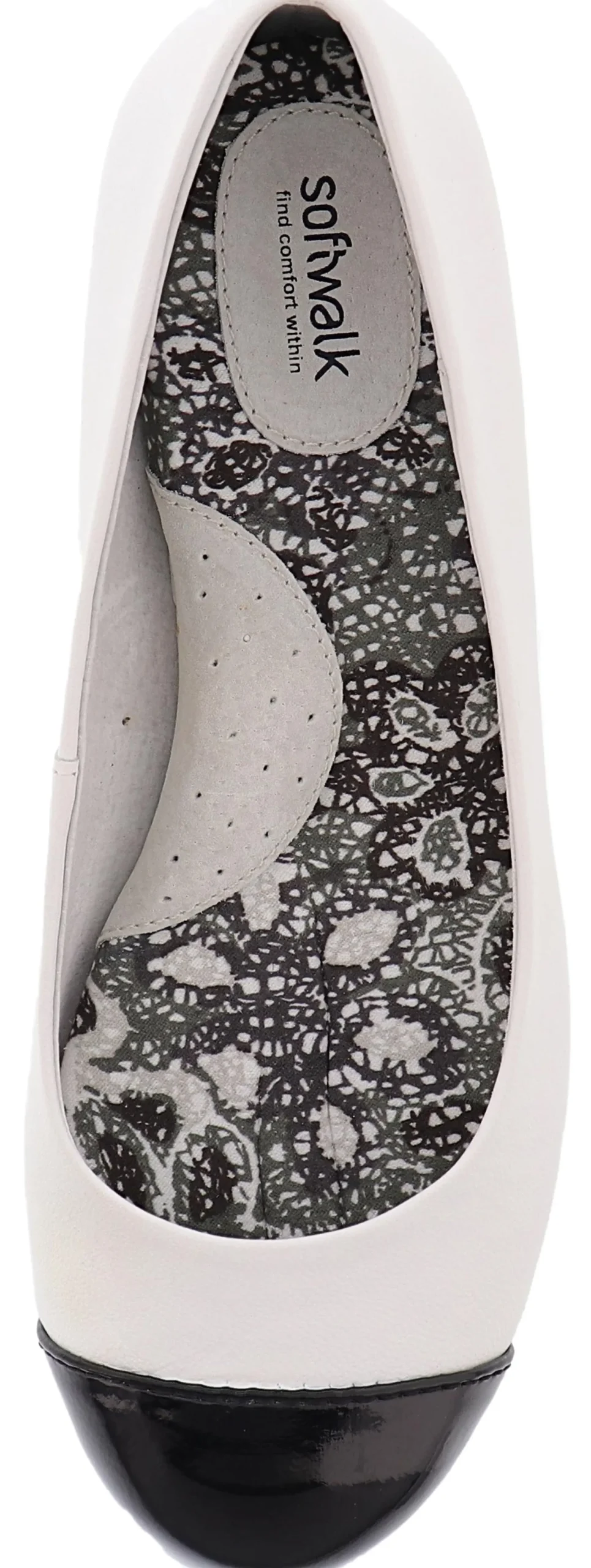 Softwalk Women's Napa Narrow Width Slip On Ballerina Flats